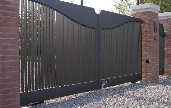 Купить новые ворота Абакан откатные в Ноябрьске по цене от 83616 руб